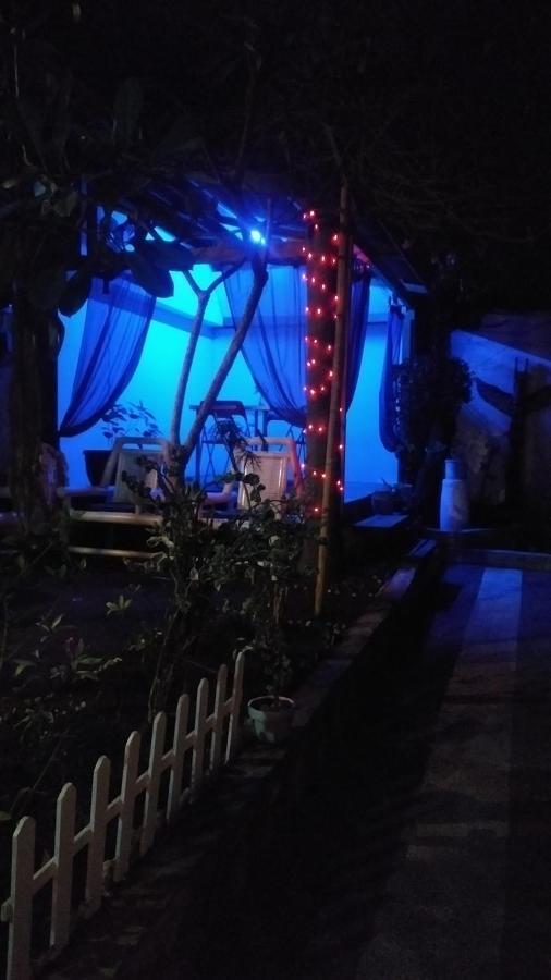 Salon De Nomad Gili T. Panzió Gili Trawangan Kültér fotó